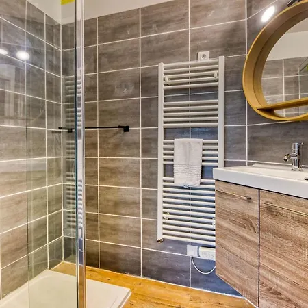 Very Nice 33m Ideal For Couple In Appartement *
